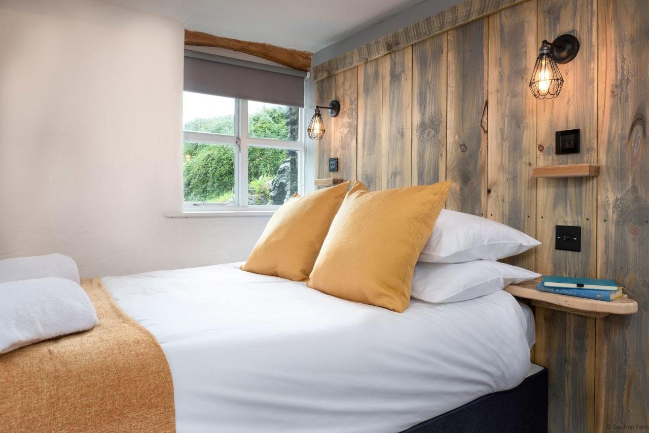 Dog Friendly Cottage, Geufron Farm Near Tywyn Bryn-crug Exteriér fotografie
